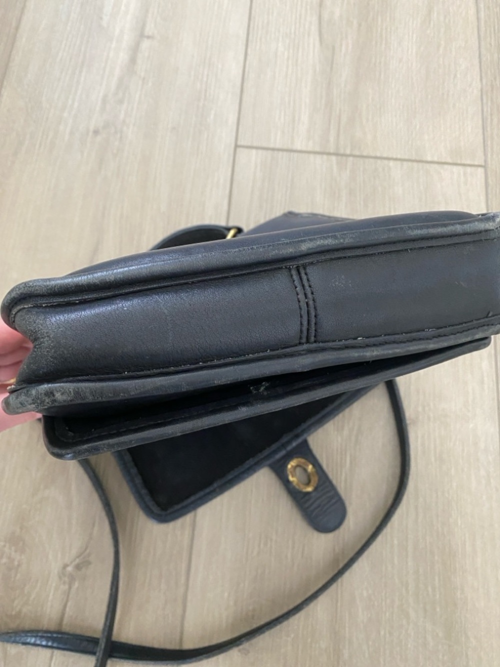 Vintage Coach # 5130 Station Bag in Black Leather - Picture 9 of 11